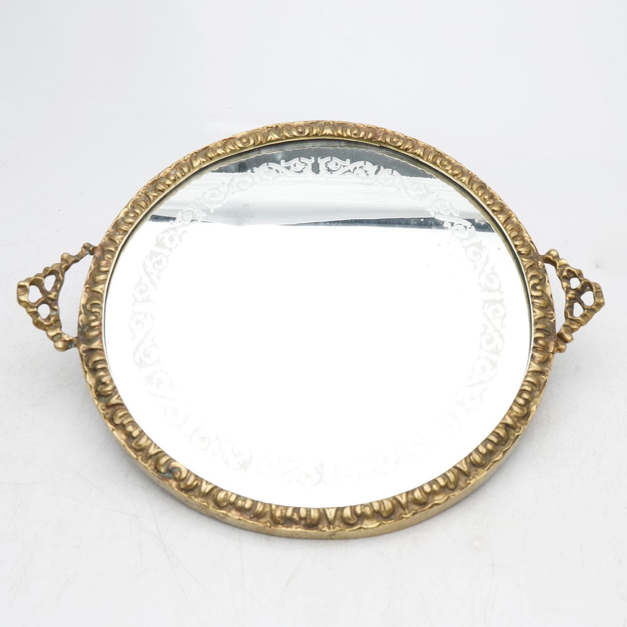 Surtout in bronze and mirror, mid 20th Century.