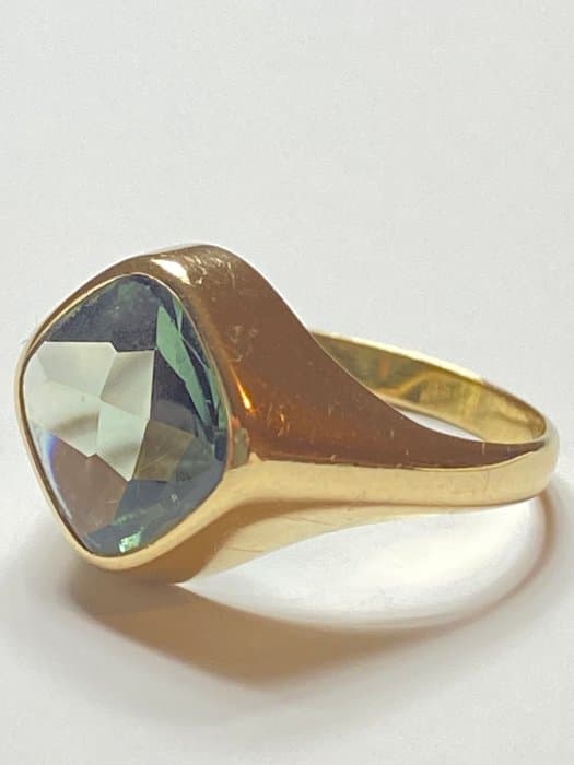 Ring - 18 kt. Yellow gold Spinel