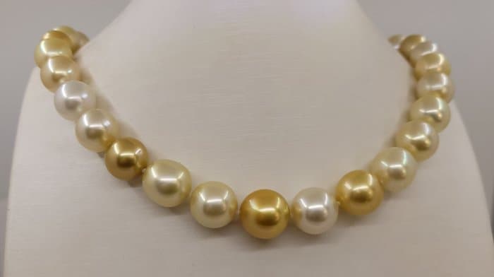 Signed Jewels from a Paris Estate