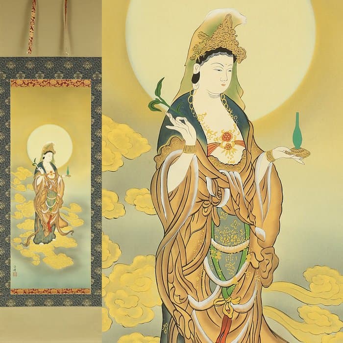Unjō shō Kannon 雲上聖観音 (Avalokitesvara Bodhisattva Standing on Cloud) with Original Box (Tomobako) - with signature and seal 'Hakuho' 白峰 - Japan (No Reserve Price)
