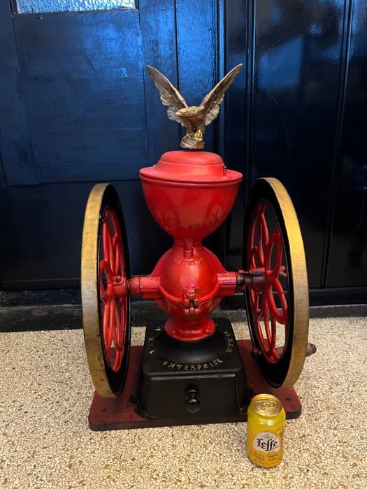 Coffee grinder - Iron - Enterprice Philadelphia