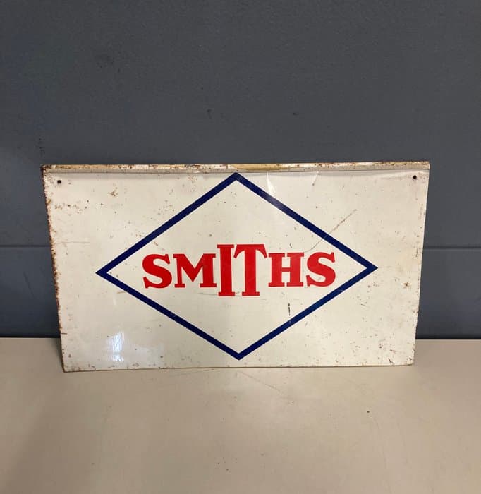Smiths 1960 potato chips - Sign - Iron