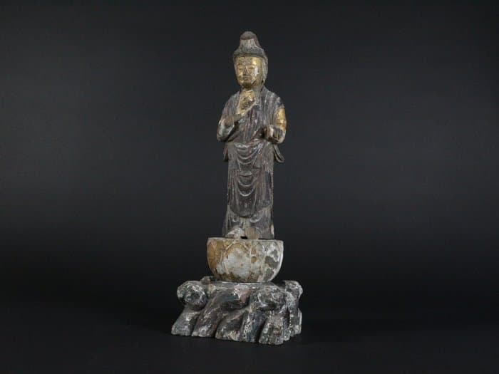Kwan Yin (Guanyin) Standing Statue - Sculpture Wood - Japan - Edo Period (1600-1868) or Later (No Reserve Price)