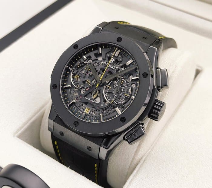 Hublot - Classic Fusion Aerofusion Chronograph Pelé Limited Edition - 525.CM.0179.VR.PEL14 - Men - 2014