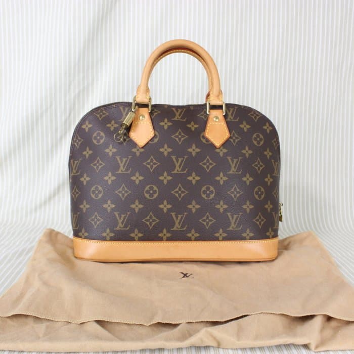 Louis Vuitton - Alma - Handbag