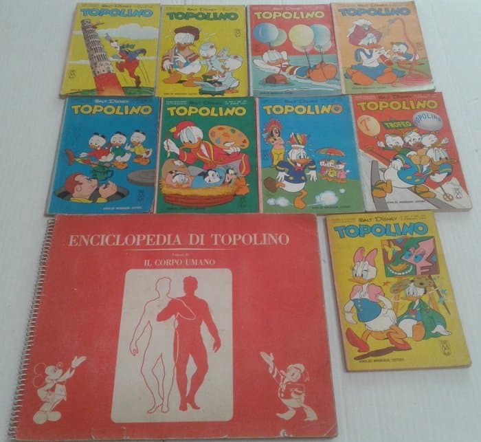 Topolino Libretto nn. 427-431-451-490-491-492-503-586-589 - completi bollino + album completo (146 figurine) - 10 Comic